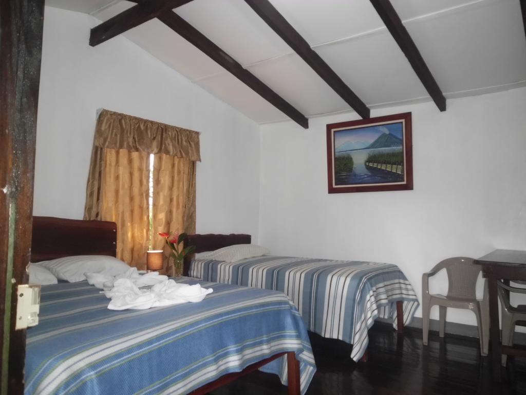 Nacientes Lodge Bijagua Habitación foto
